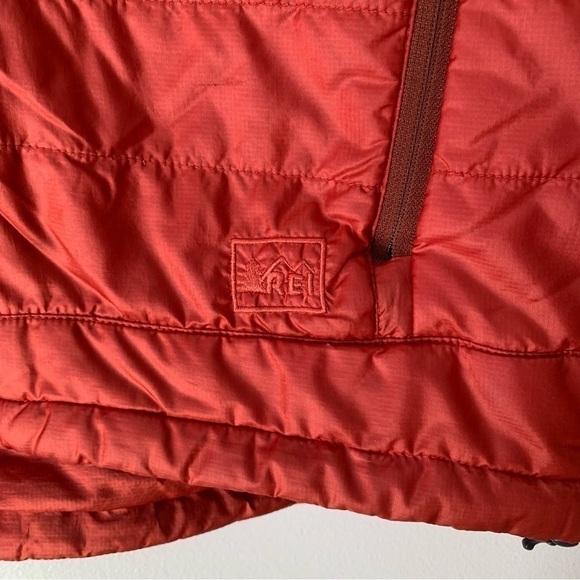 REI Co-op Revelcloud Insulated Puffer Jacket Red Men's Small - Picture 5 of 14